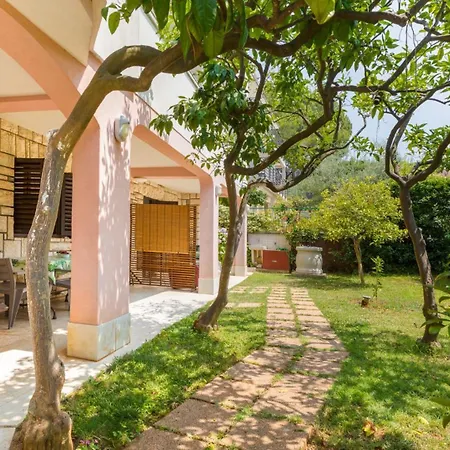 Seaside 065 By Guide